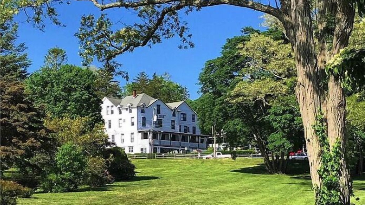 Photo of Bedroom in The Heights