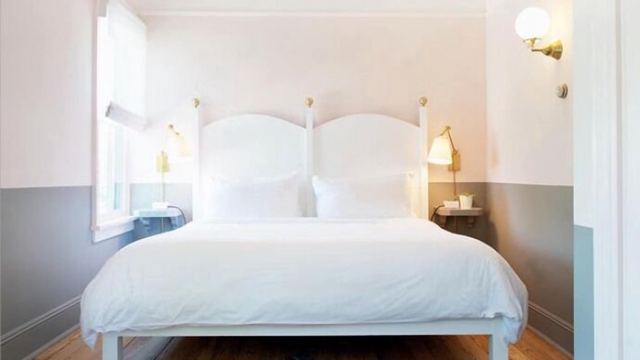 Photo of Others in The Heights