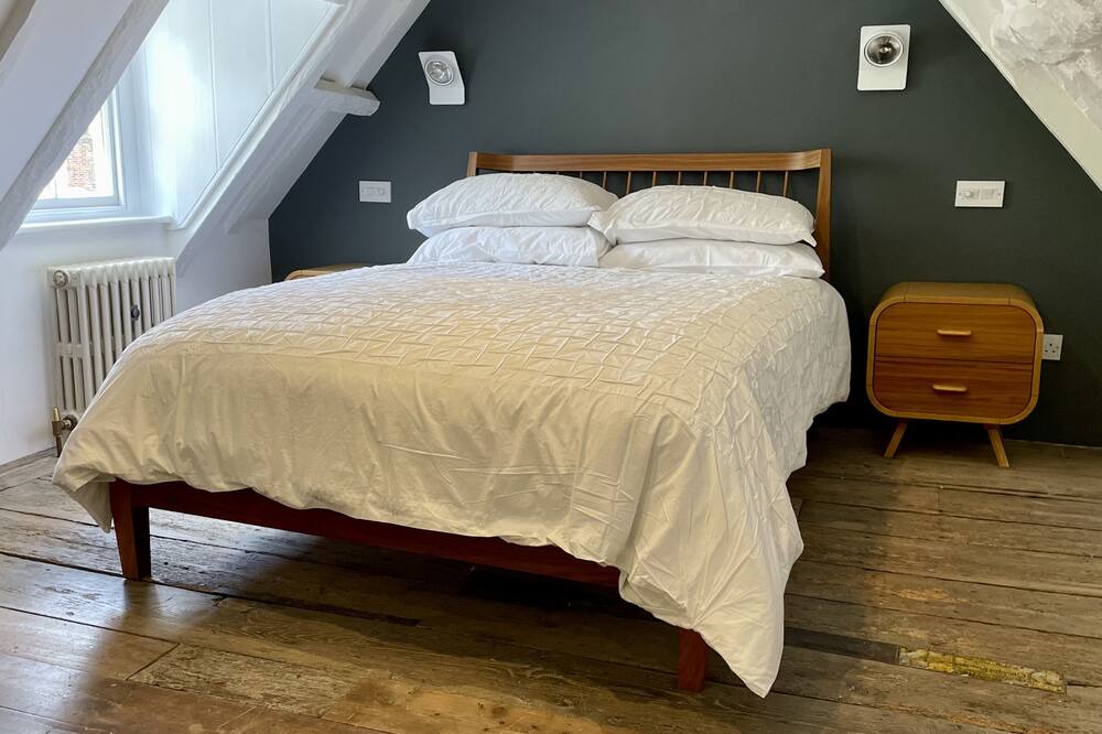 Photo of Others in Arundel