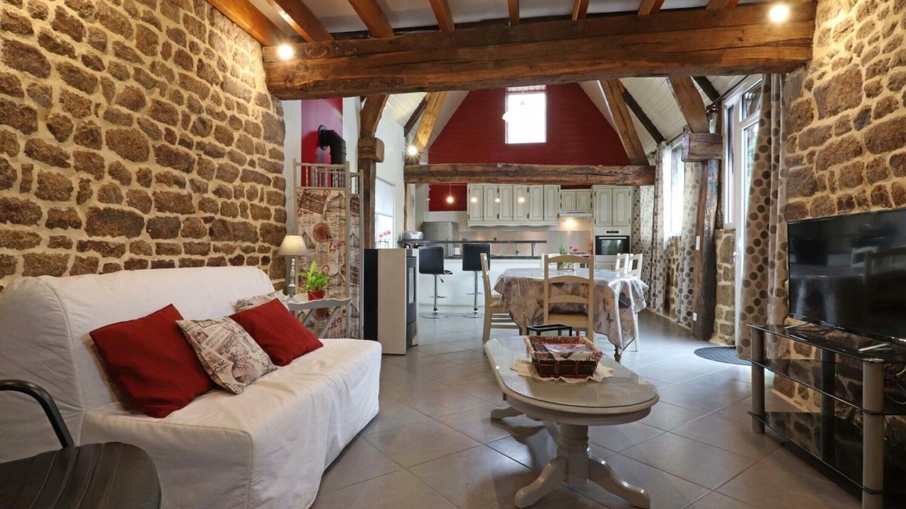 Photo of Livingroom in Saint-Mars-d'Egrenne