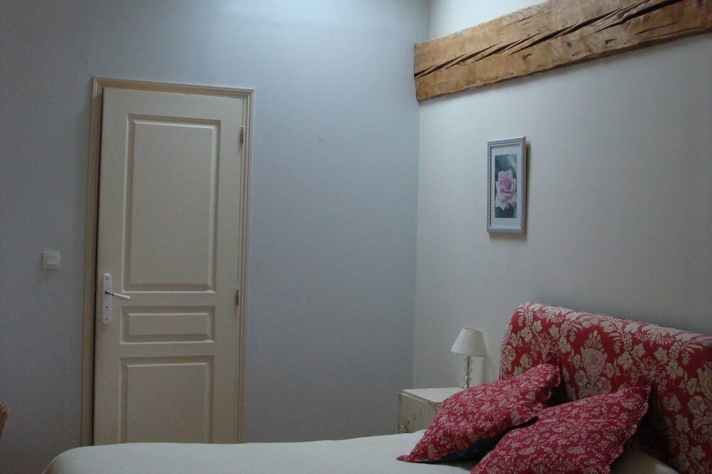 Photo of Bedroom in Capestang