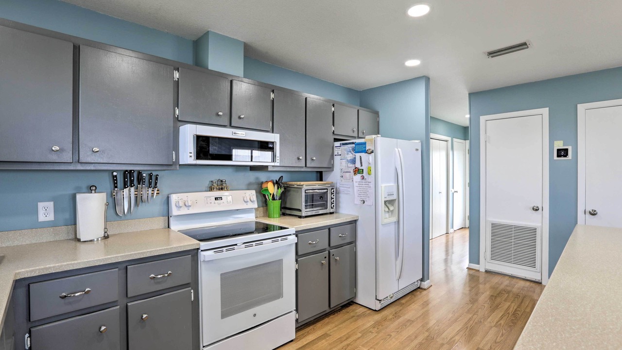 Photo of Others in Salem