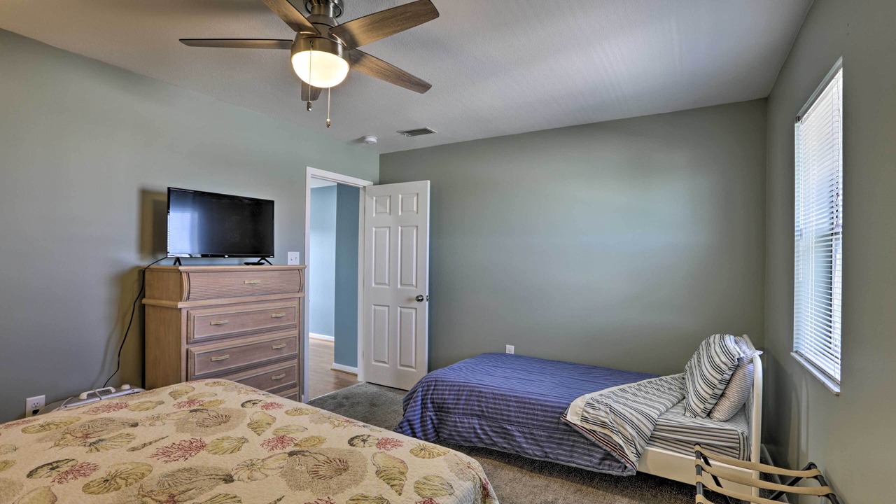 Photo of Others in Salem