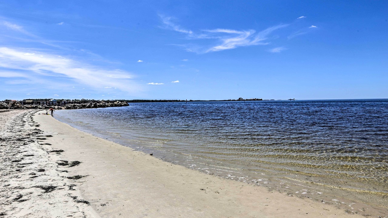 Photo of Others in Salem