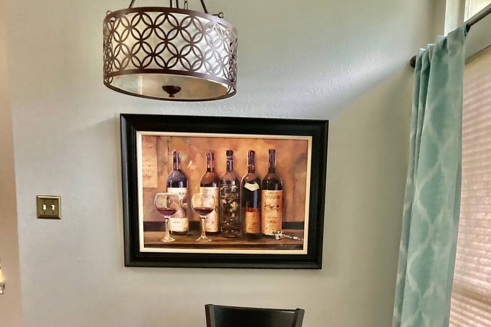 Photo of Kitchen in Scofield Farms
