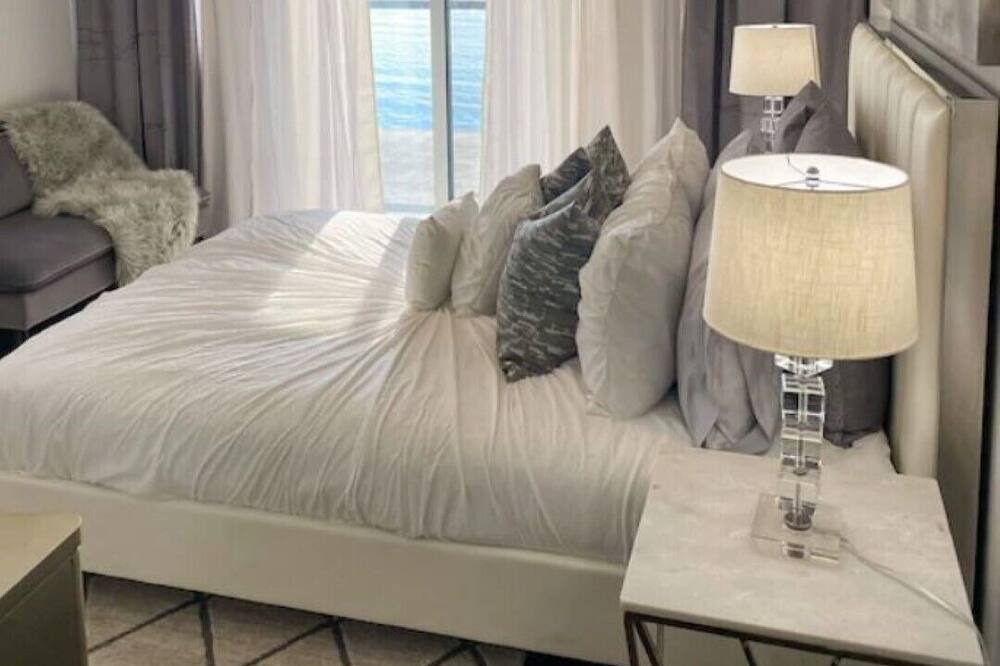 Photo of Bedroom in Crystal Beach