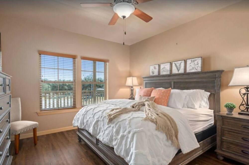 Photo of Bedroom in Gruene