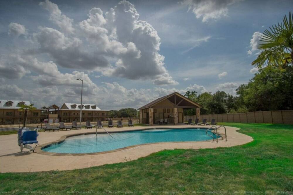 Photo of Outdoor in Gruene