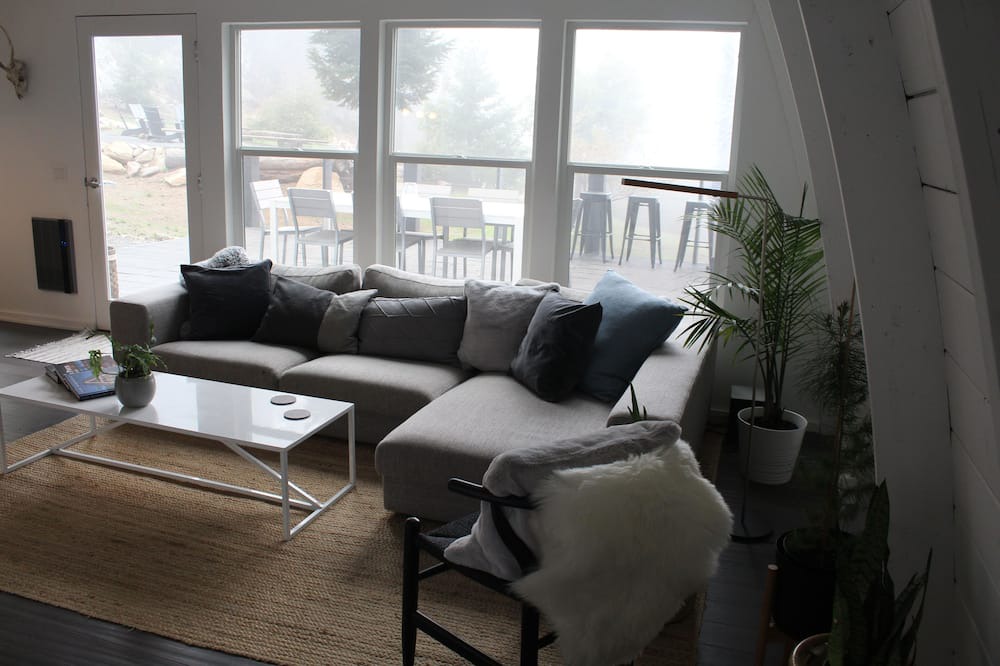Photo of Livingroom in Pauma Valley