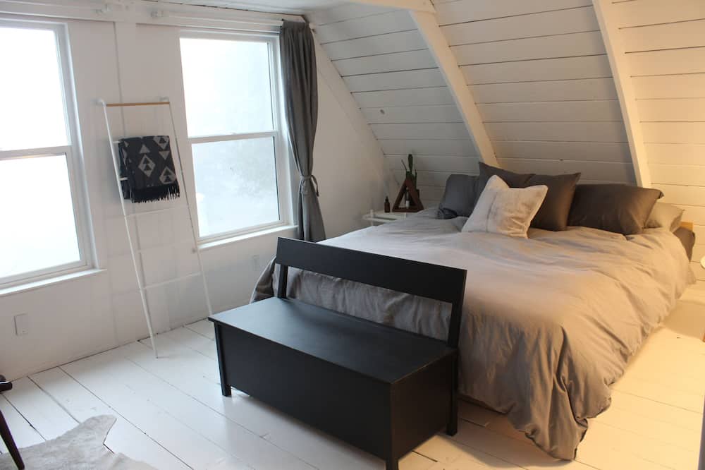Photo of Bedroom in Pauma Valley