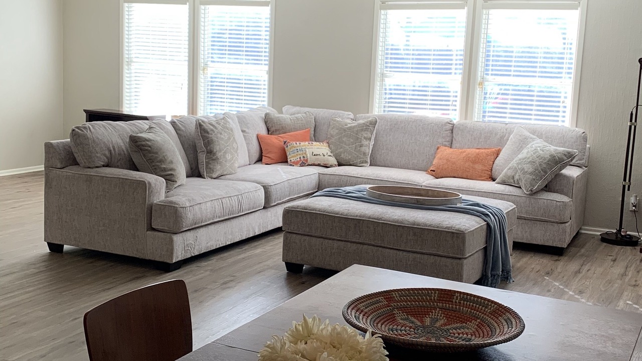 Photo of Livingroom in Vance Jackson