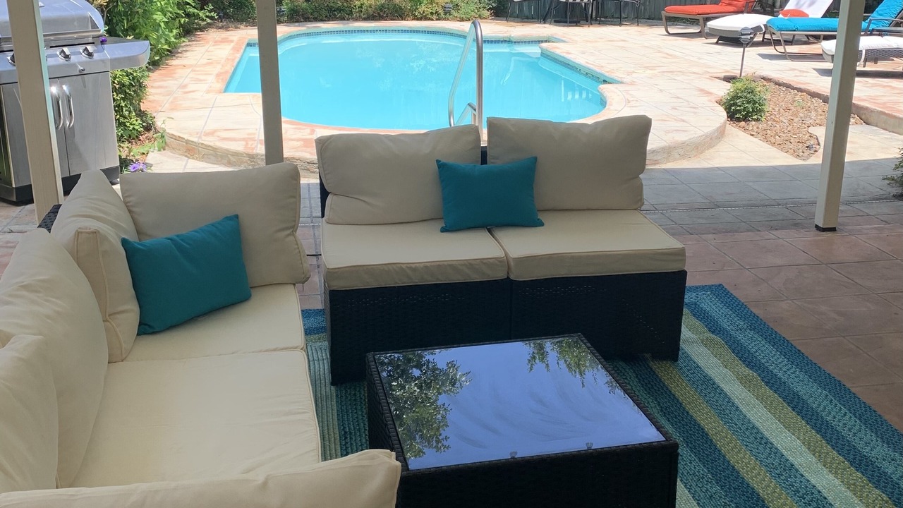 Photo of Outdoor in Vance Jackson
