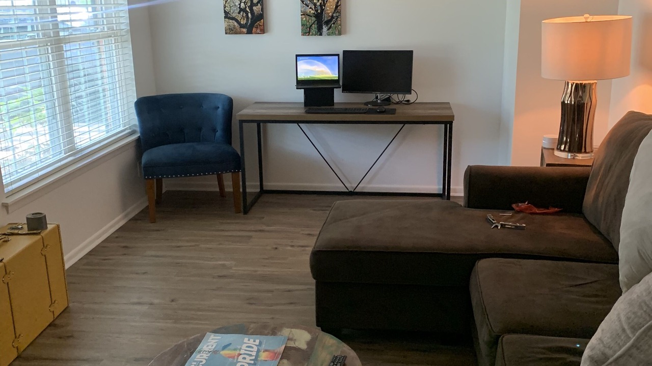 Photo of Livingroom in Vance Jackson