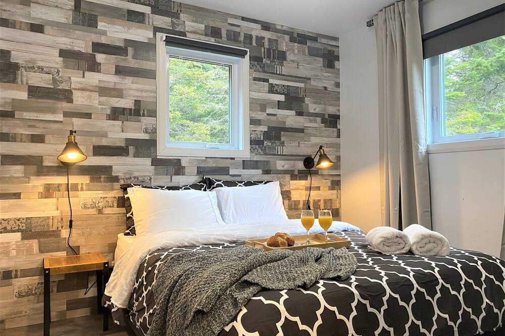 Photo of Bedroom in Sainte-Lucie-des-Laurentides