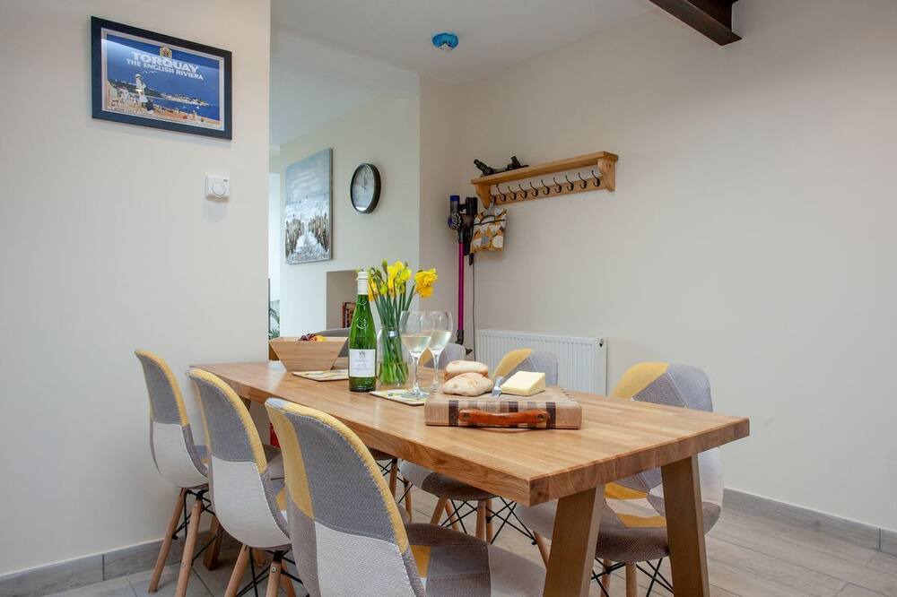 Photo of Kitchen in Torquay City Centre