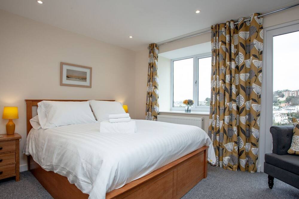 Photo of Others in Torquay City Centre