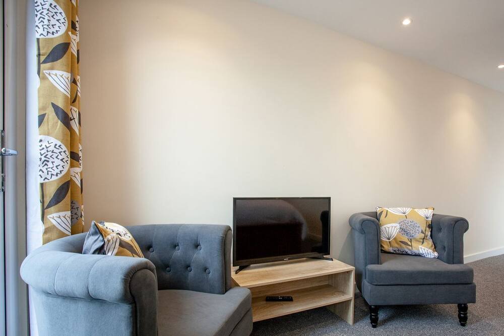 Photo of Livingroom in Torquay City Centre