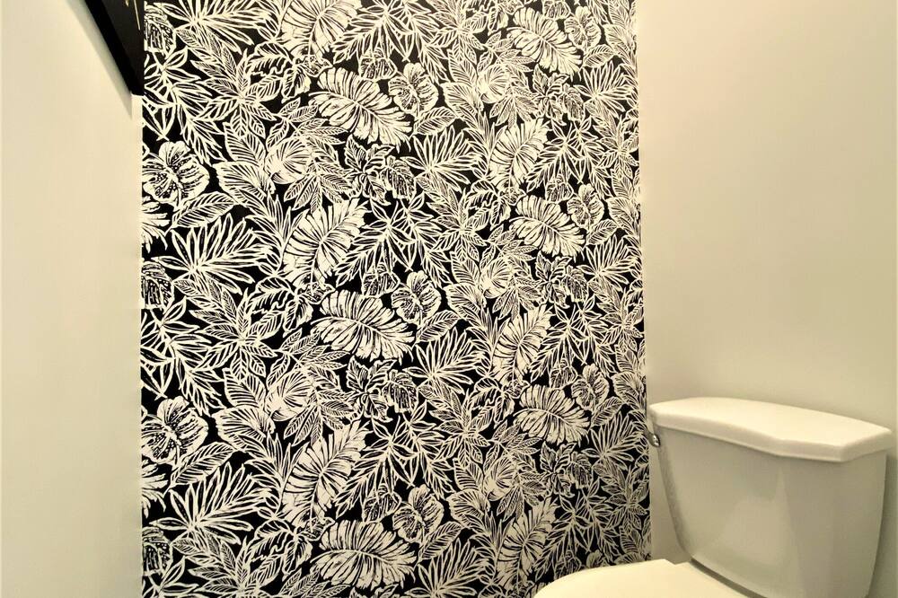 Photo of Bathroom in Sainte-Lucie-des-Laurentides