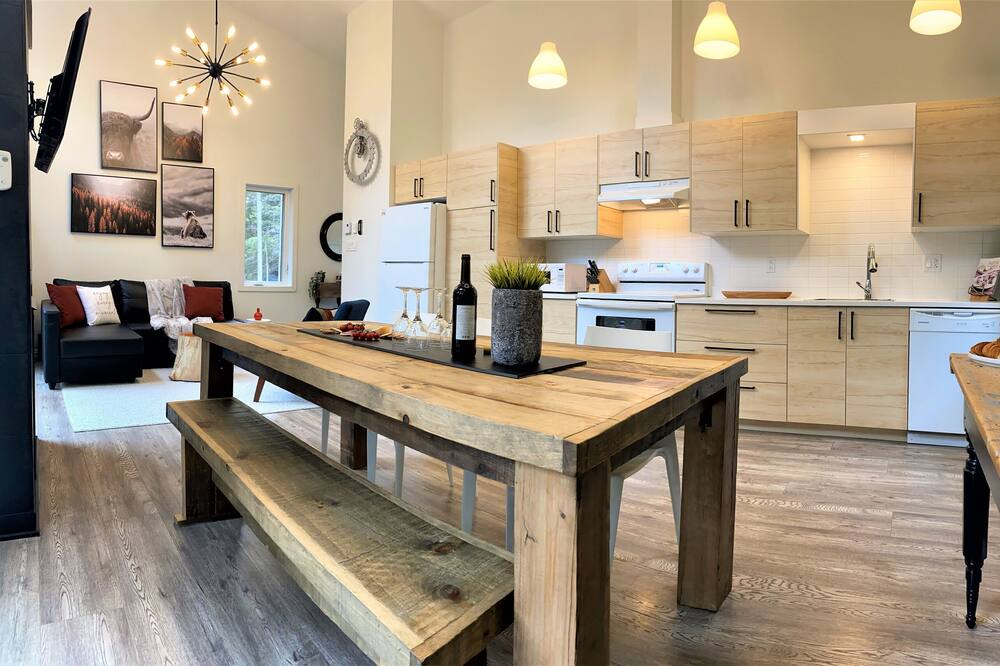 Photo of Kitchen in Sainte-Lucie-des-Laurentides