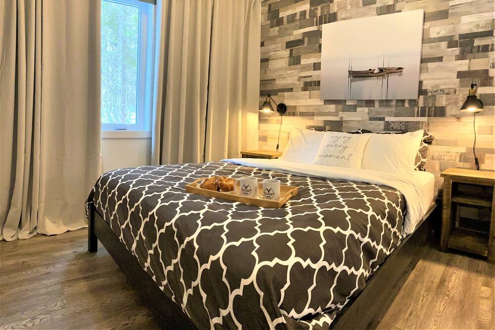 Photo of Bedroom in Sainte-Lucie-des-Laurentides