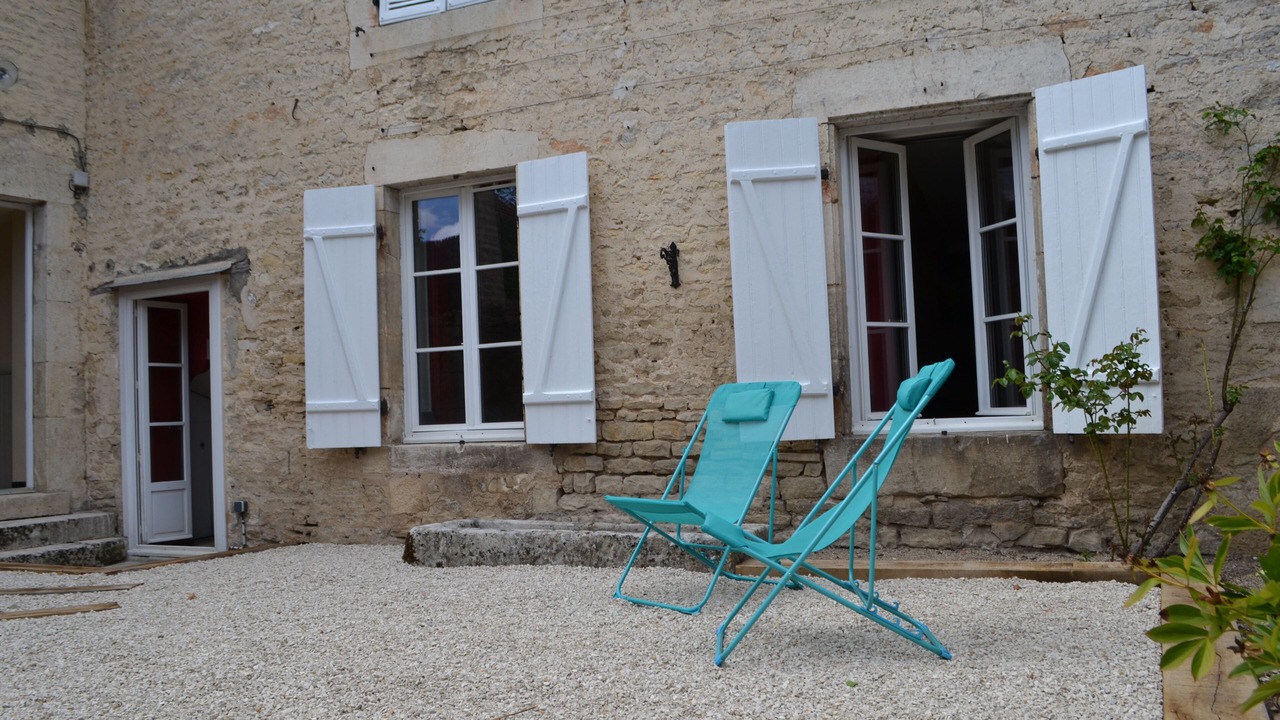 Photo of Outdoor in Leuglay