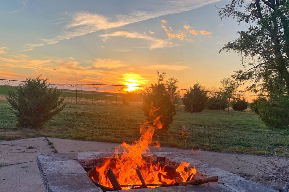Photo of Outdoor in Colby