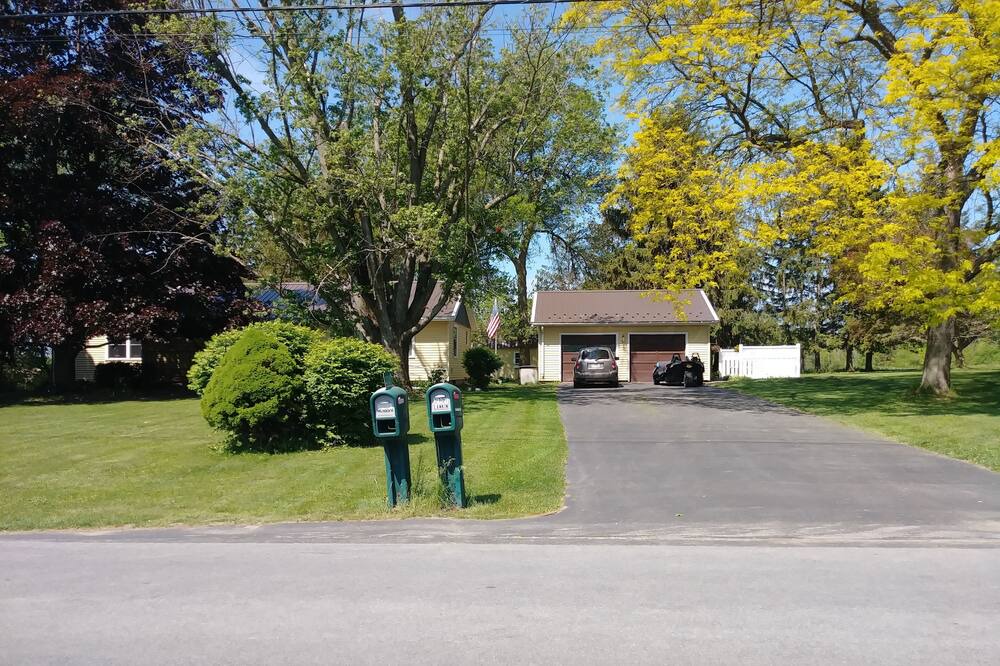 Photo of Others in Skaneateles