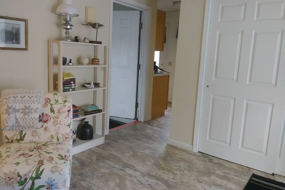 Photo of Livingroom in Skaneateles