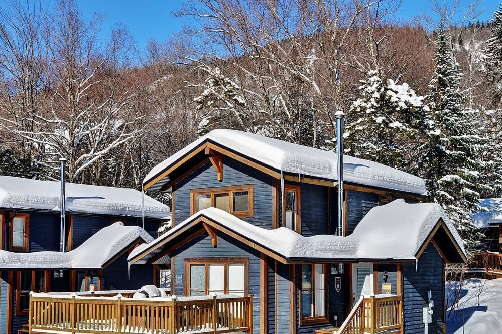 Photo of Outdoor in Stoneham