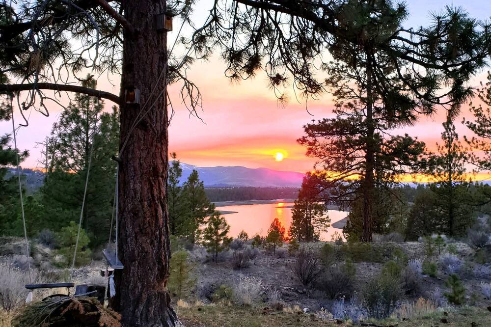 Photo of Outdoor in Lakeview