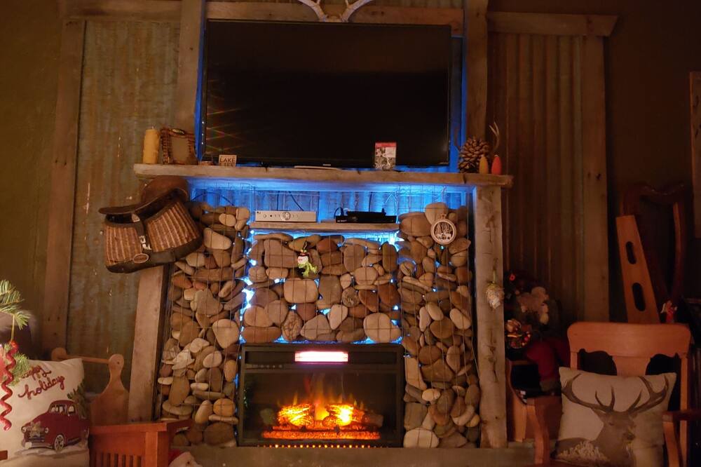 Photo of Livingroom in Lakeview