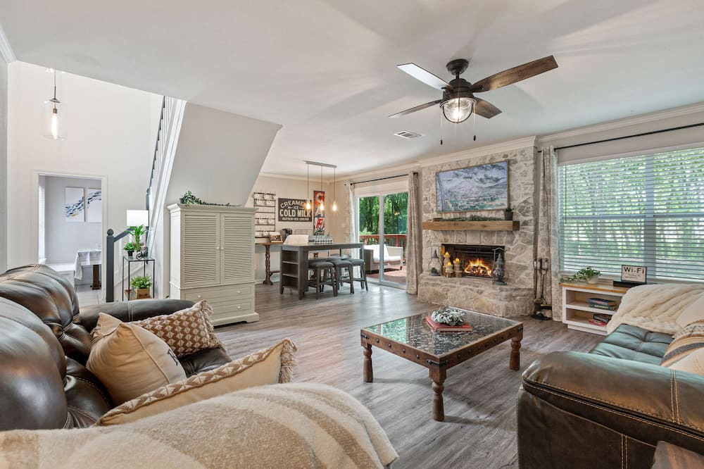 Photo of Livingroom in Lorena