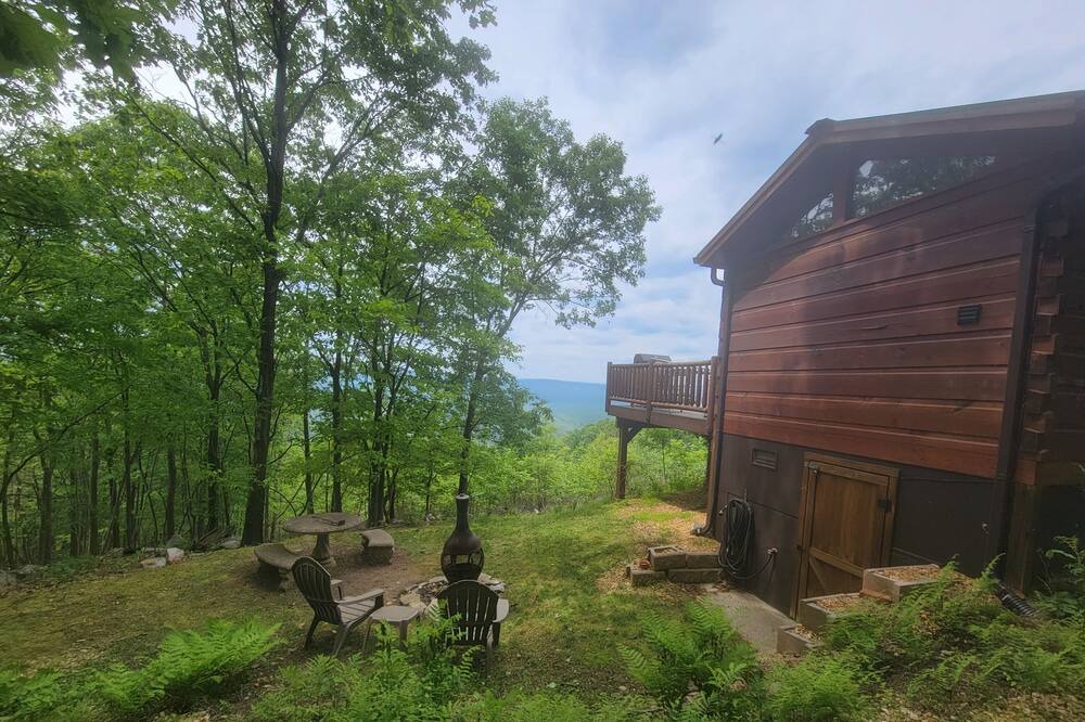 Photo of Bedroom in Great Cacapon