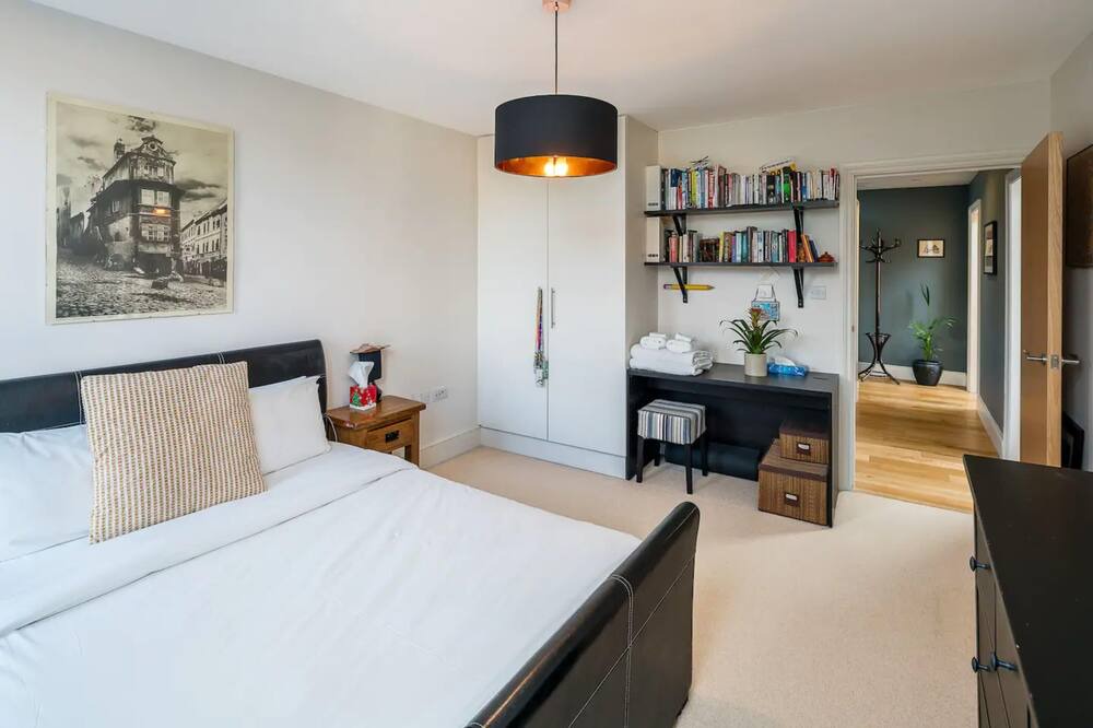 Photo of Others in Battersea