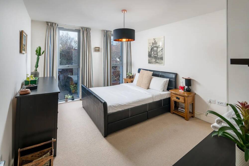 Photo of Bedroom in Battersea