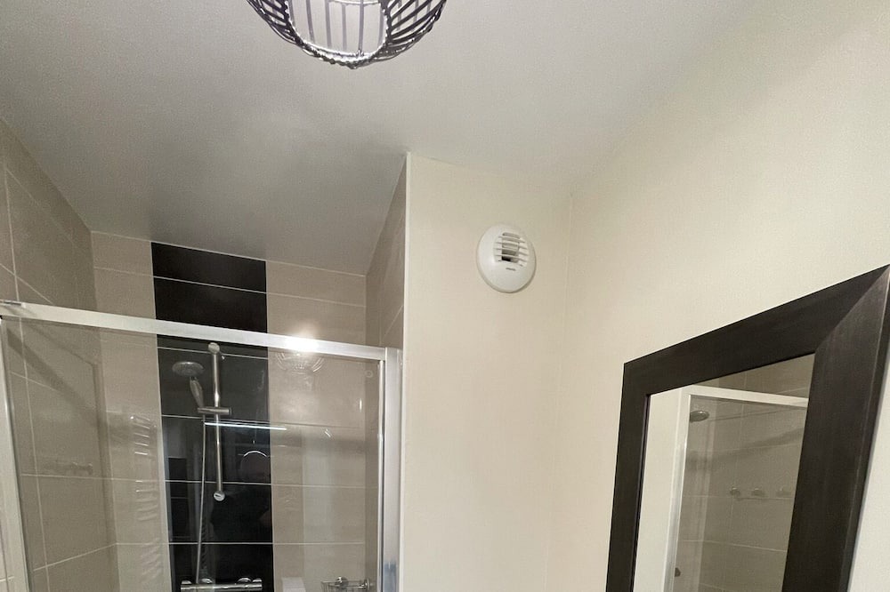 Photo of Bathroom in Chateaugiron
