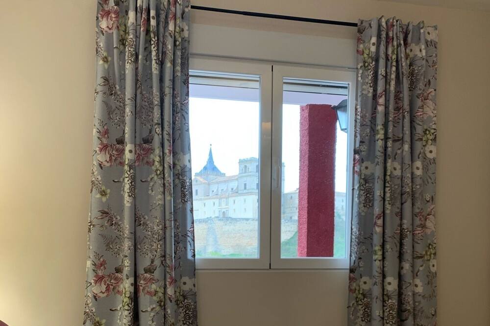 Photo of Bedroom in Ucles