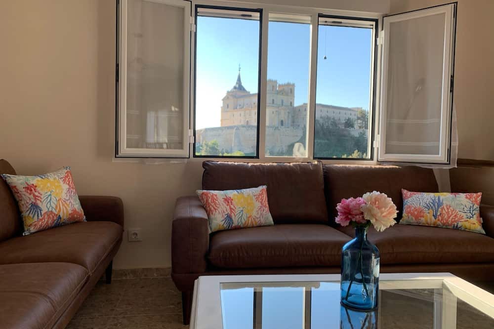 Photo of Livingroom in Ucles