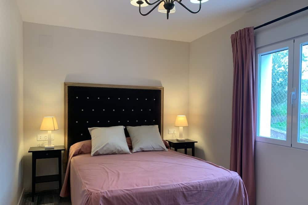 Photo of Bedroom in Ucles