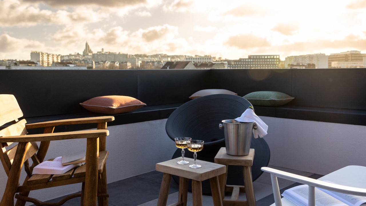 Photo of Others in Les Puces de Saint-Ouen