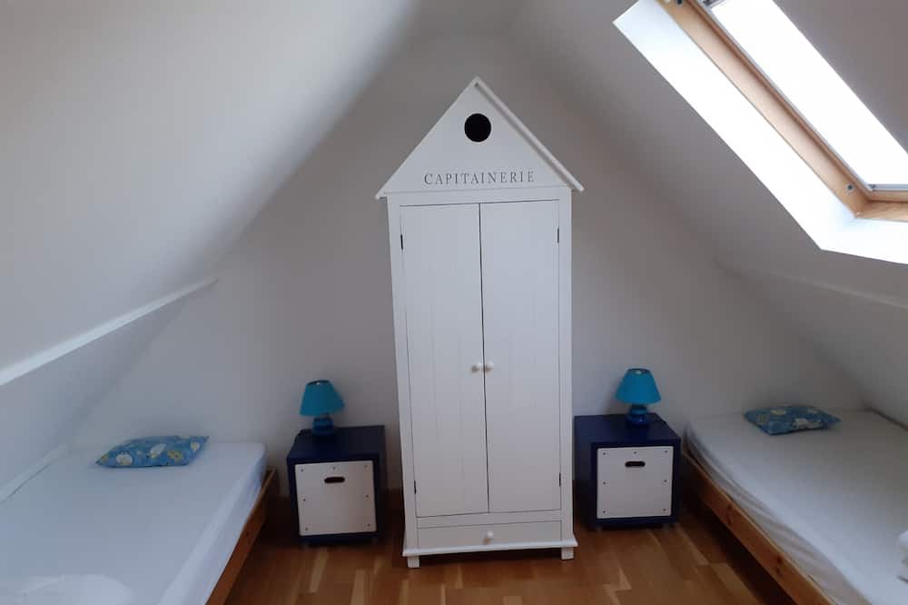 Photo of Bedroom in Gonneville-sur-Honfleur