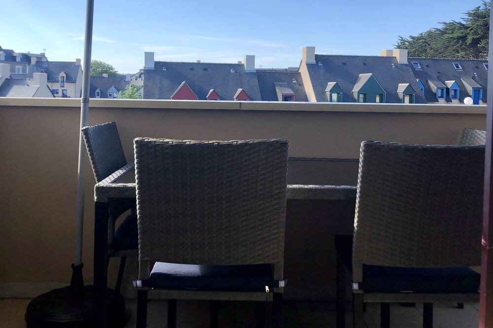 Photo of Patio Balcony in Rotheneuf-Le Pont