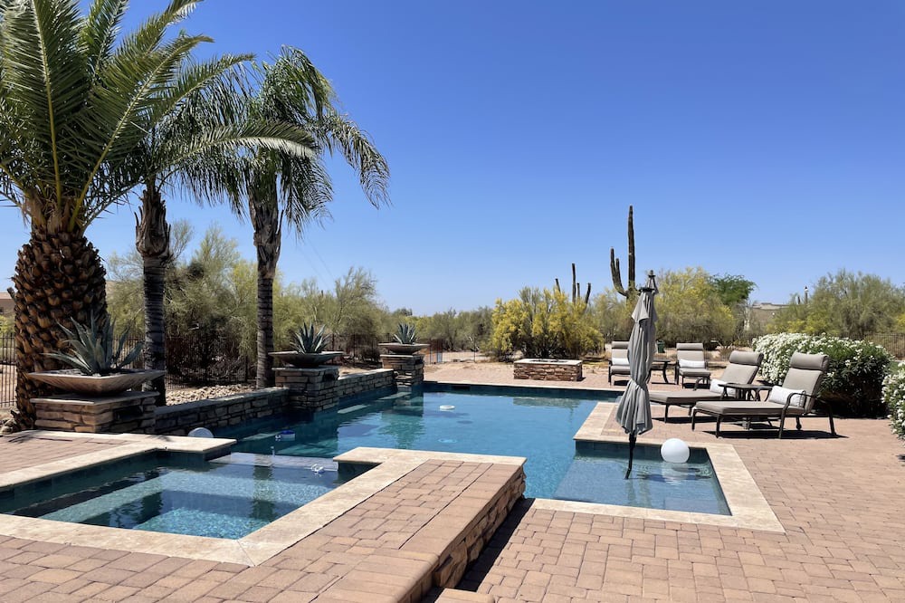 Photo of Others in Desert View Village