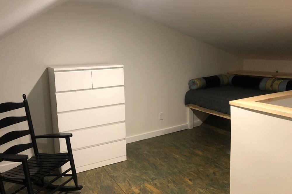 Photo of Bedroom in Hollowville