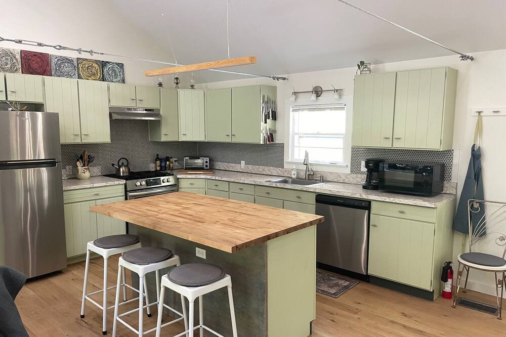 Photo of Kitchen in Hollowville