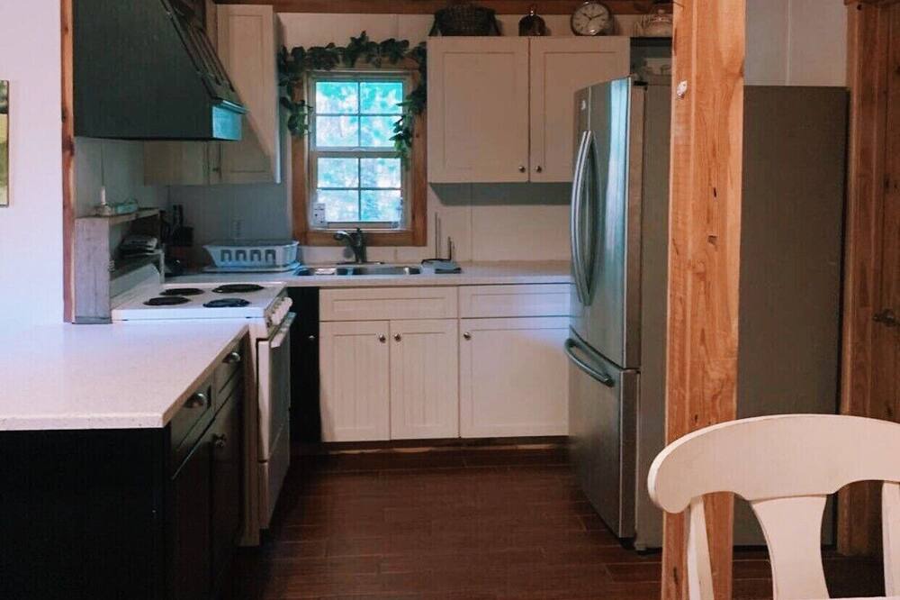 Photo of Kitchen in Boles