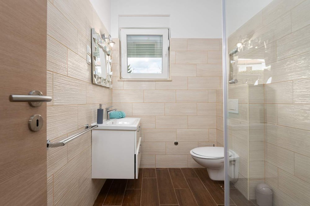 Photo of Bathroom in Trinajstici