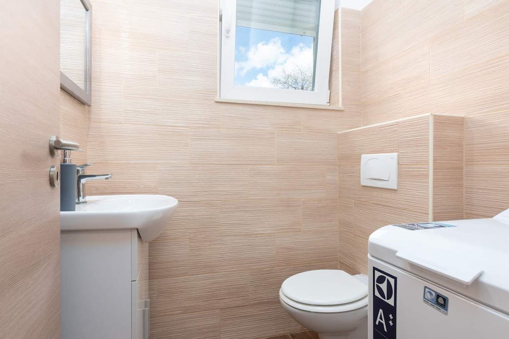 Photo of Bathroom in Trinajstici