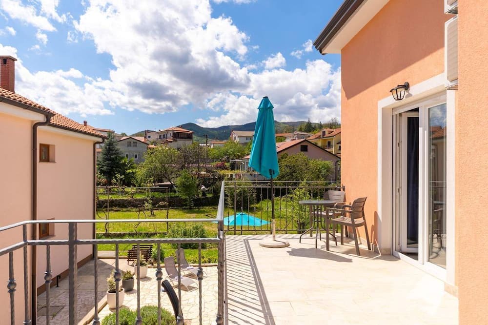 Photo of Patio Balcony in Trinajstici