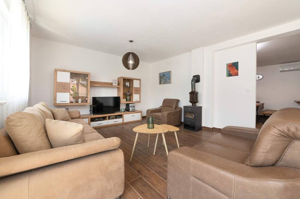 Photo of Livingroom in Trinajstici